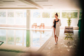  Bacolux Diana Resort, Herculane  Бэиле-Херкулане